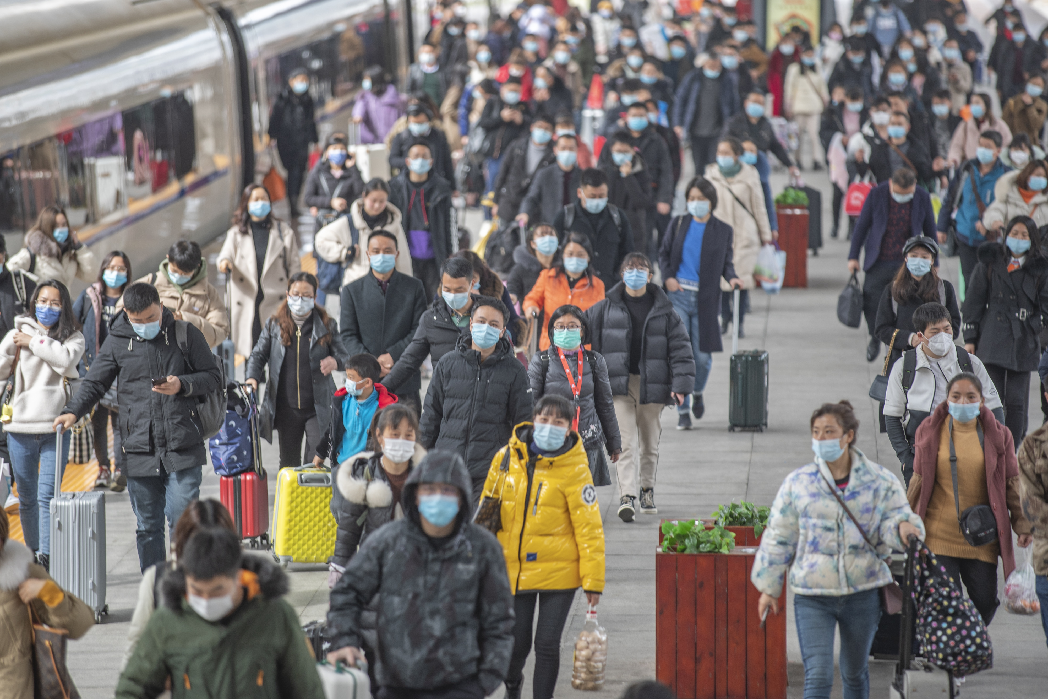 (关注春运)旅客返程客流到来 重庆铁路部门多措并举保出行